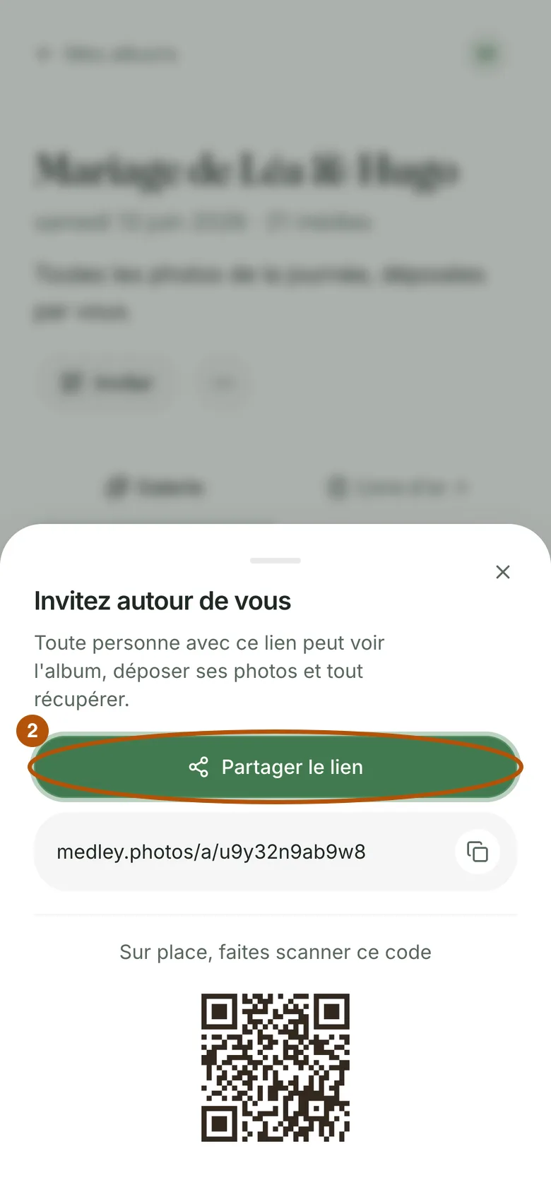 La feuille « Invitez autour de vous » : le bouton « Partager le lien » entouré, l'adresse de l'album, puis le QR code.